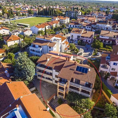 Apartments Mir Fažana Eksteriør bilde
