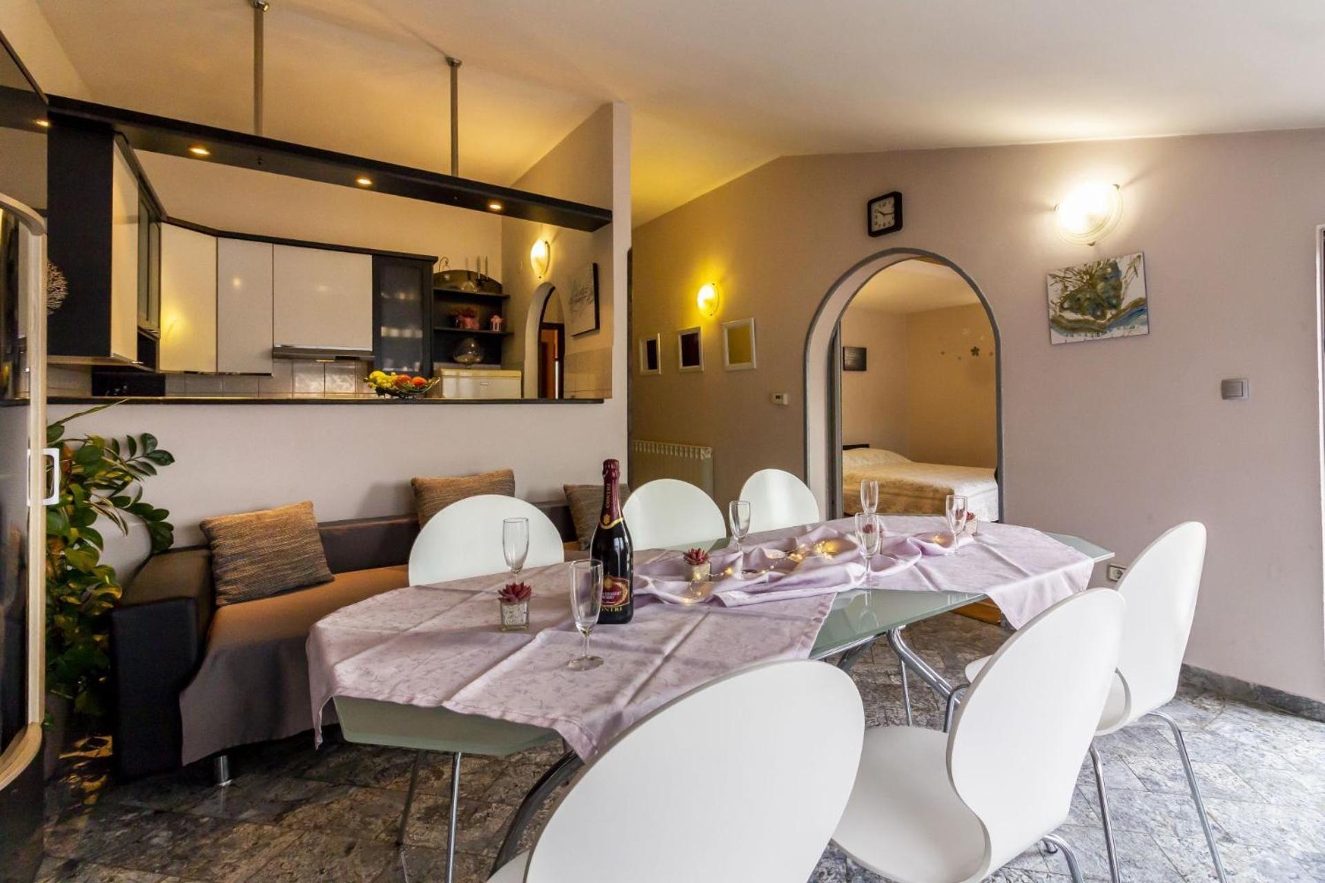 Apartments Mir Fažana Eksteriør bilde