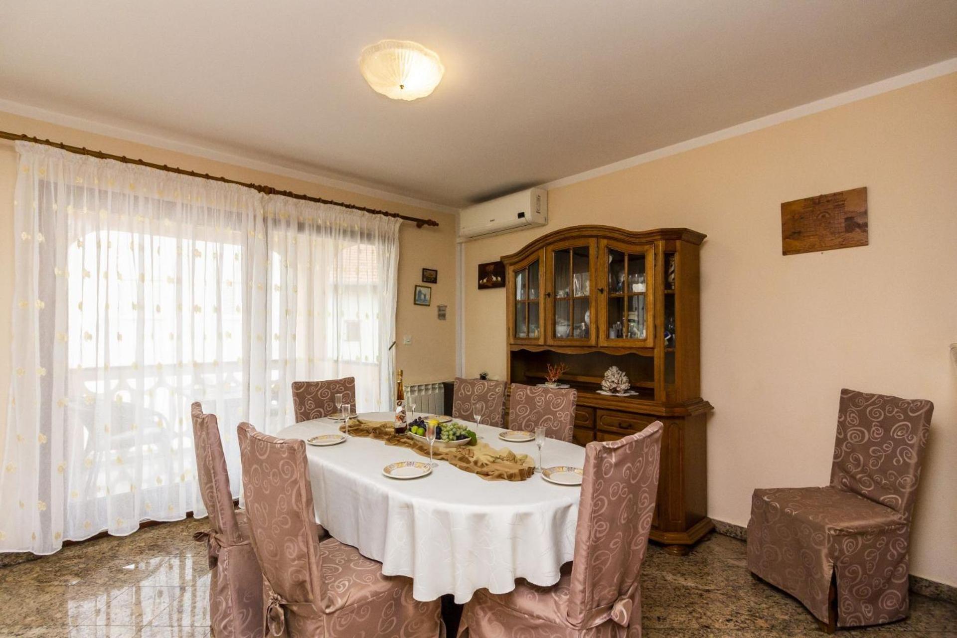 Apartments Mir Fažana Eksteriør bilde